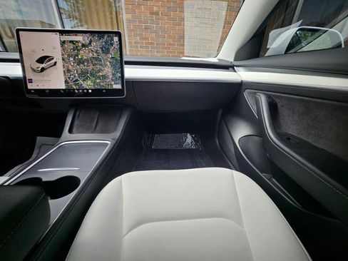 Used 2023 Tesla Model 3 Standard Range RWD image 53