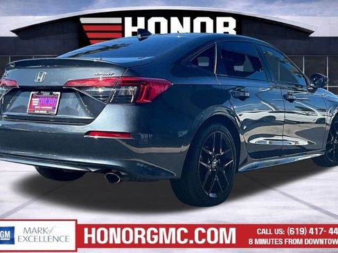 Used 2024 Honda Civic Sport image 6