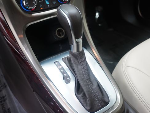 Used 2013 Buick Verano Convenience FWD image 19
