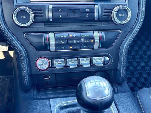 Used 2018 Ford Mustang Convertible w/ Equipment Group 101A image 15