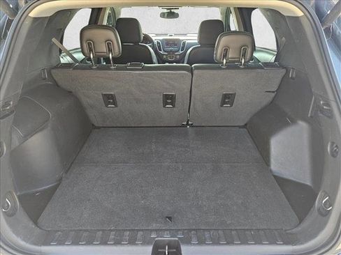 Used 2020 Chevrolet Equinox LT w/ Sport Edition image 6