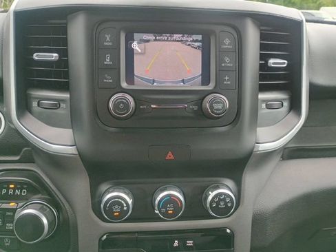 Used 2023 RAM 1500 Big Horn AWD/4WD image 32