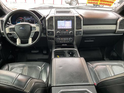 Used 2017 Ford F350 Platinum w/ Platinum Ultimate Package image 14