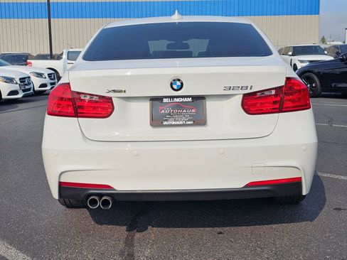 Used 2015 BMW 328i xDrive Sedan AWD/4WD image 4