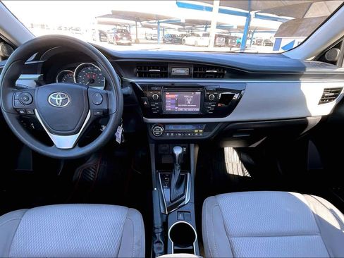 Used 2016 Toyota Corolla LE image 15