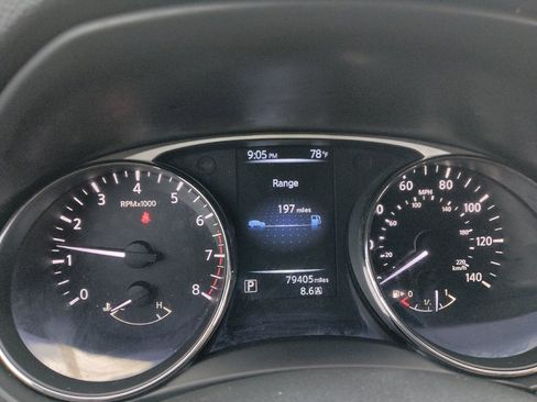Used 2016 Nissan Rogue S FWD image 23