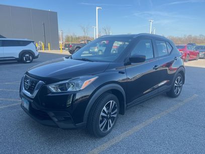 Used 2019 Nissan Kicks SV