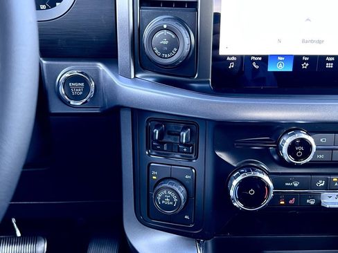 New 2025 Ford F150 XLT w/ Equipment Group 302A MID image 31