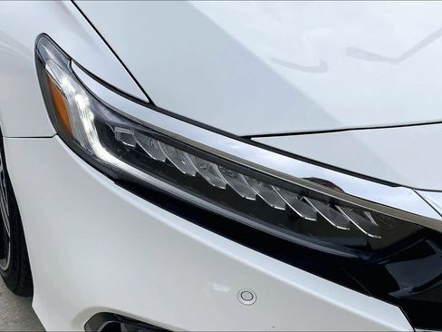 Used 2021 Honda Accord Touring image 27
