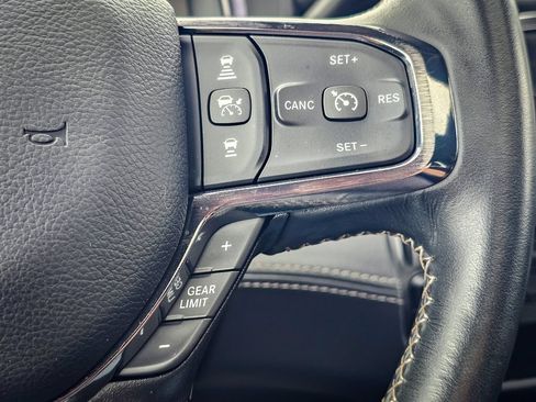 Used 2024 RAM 3500 Limited AWD/4WD image 24