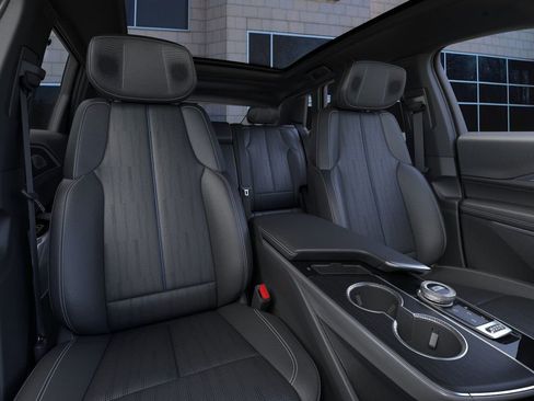 New 2026 Cadillac Lyriq V AWD/4WD image 16