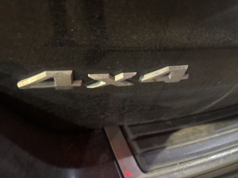 Used 2015 Jeep Grand Cherokee Limited image 9