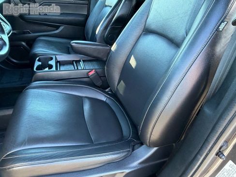 Used 2024 Honda Odyssey EX-L image 24