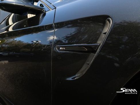 Used 2018 BMW M4 Coupe image 18