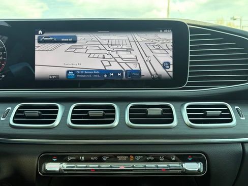 Used 2024 Mercedes-Benz GLE 450e 4MATIC image 27