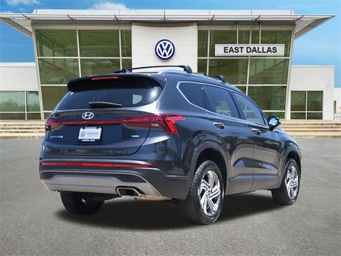 Used 2023 Hyundai Santa Fe SEL image 3