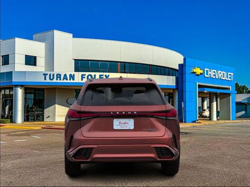 Used 2024 Lexus RX 500h F Sport image 4