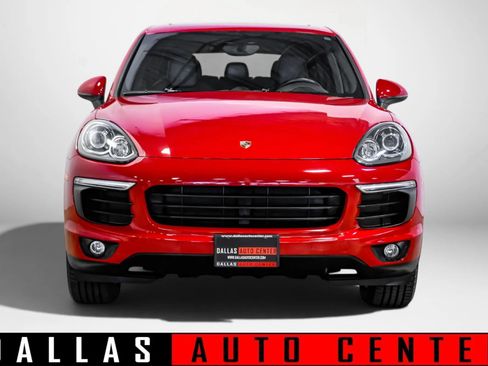 Used 2016 Porsche Cayenne AWD/4WD image 2