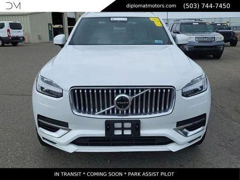 Used 2021 Volvo XC90 T8 Inscription w/ Advanced Package AWD/4WD image 2