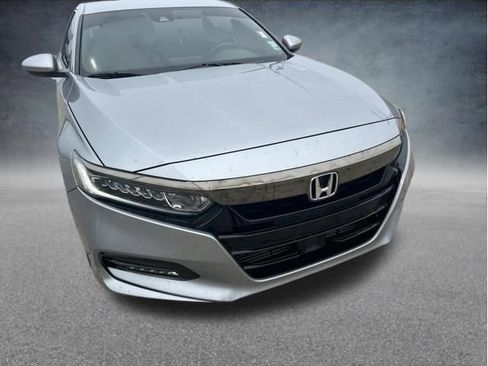 Used 2019 Honda Accord Sport image 3
