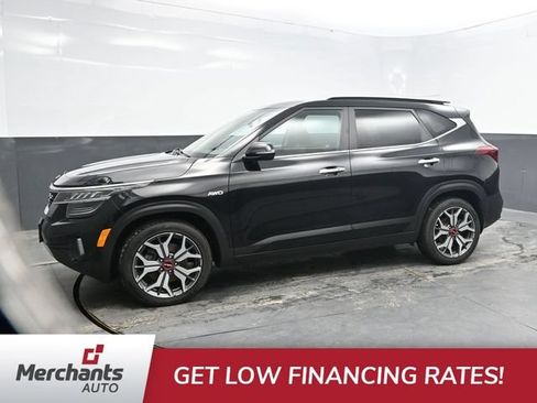 Used 2022 Kia Seltos SX AWD/4WD image 3