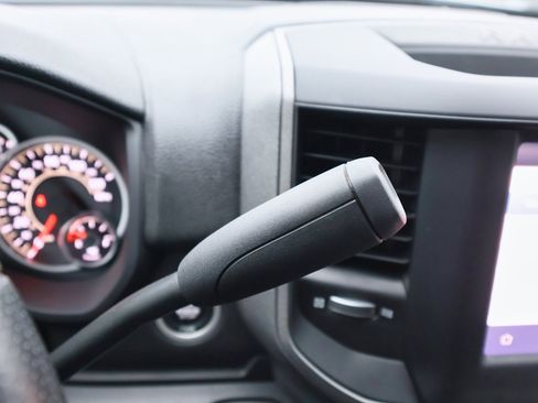 Used 2024 RAM 4500 Tradesman w/ Chrome Appearance Group image 17