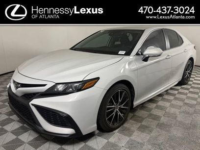 Used 2024 Toyota Camry SE w/ Convenience Package