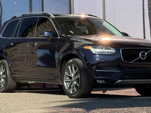 Used 2016 Volvo XC90 T6 Momentum w/ Momentum Plus Package image 18