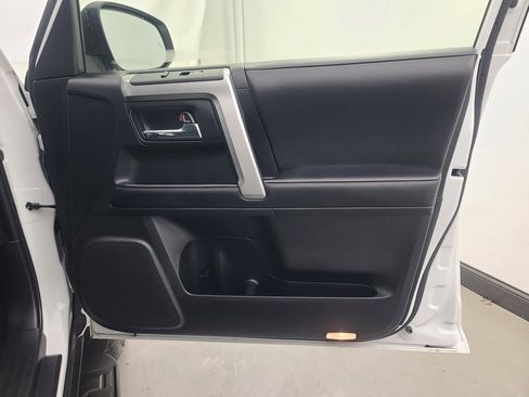 Used 2024 Toyota 4Runner SR5 Premium image 13