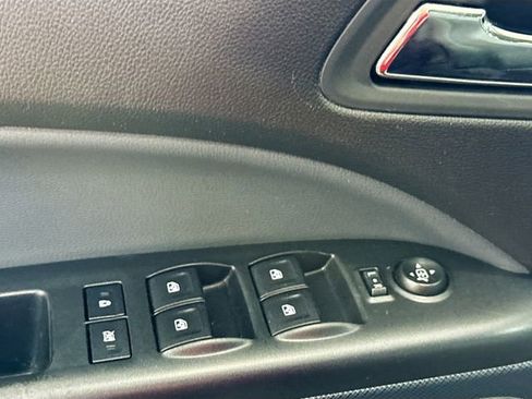 Used 2016 Chevrolet Colorado Z71 image 18