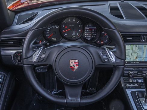 Used 2013 Porsche 911 Carrera RWD image 17