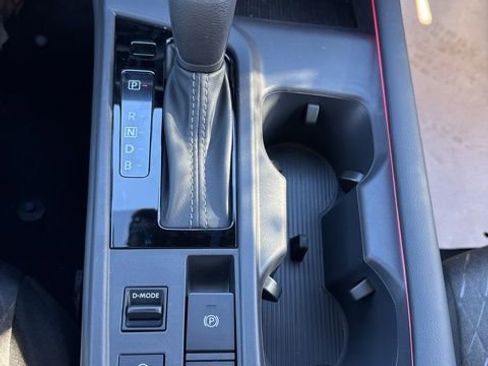 New 2026 Nissan Sentra SV w/ SV Convenience Package FWD image 15