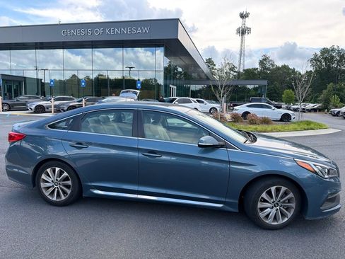 Used 2016 Hyundai Sonata Sport FWD image 2