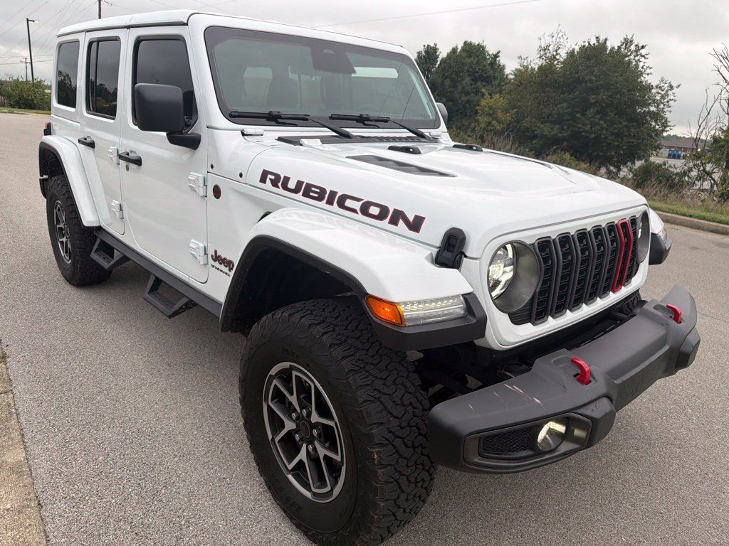 Used 2026 Jeep Wrangler Unlimited Rubicon AWD/4WD image 2