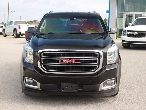 Used 2018 GMC Yukon SLE AWD/4WD image 2