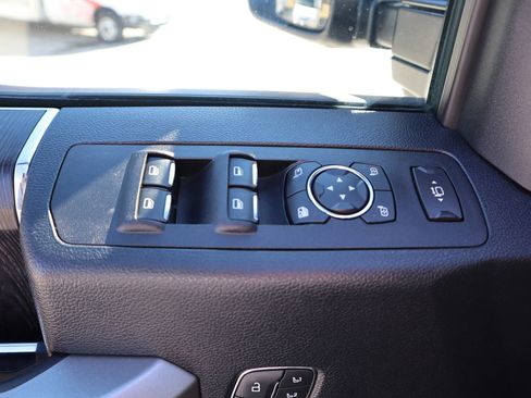 Used 2021 Ford F350 Lariat w/ Lariat Ultimate Package image 22