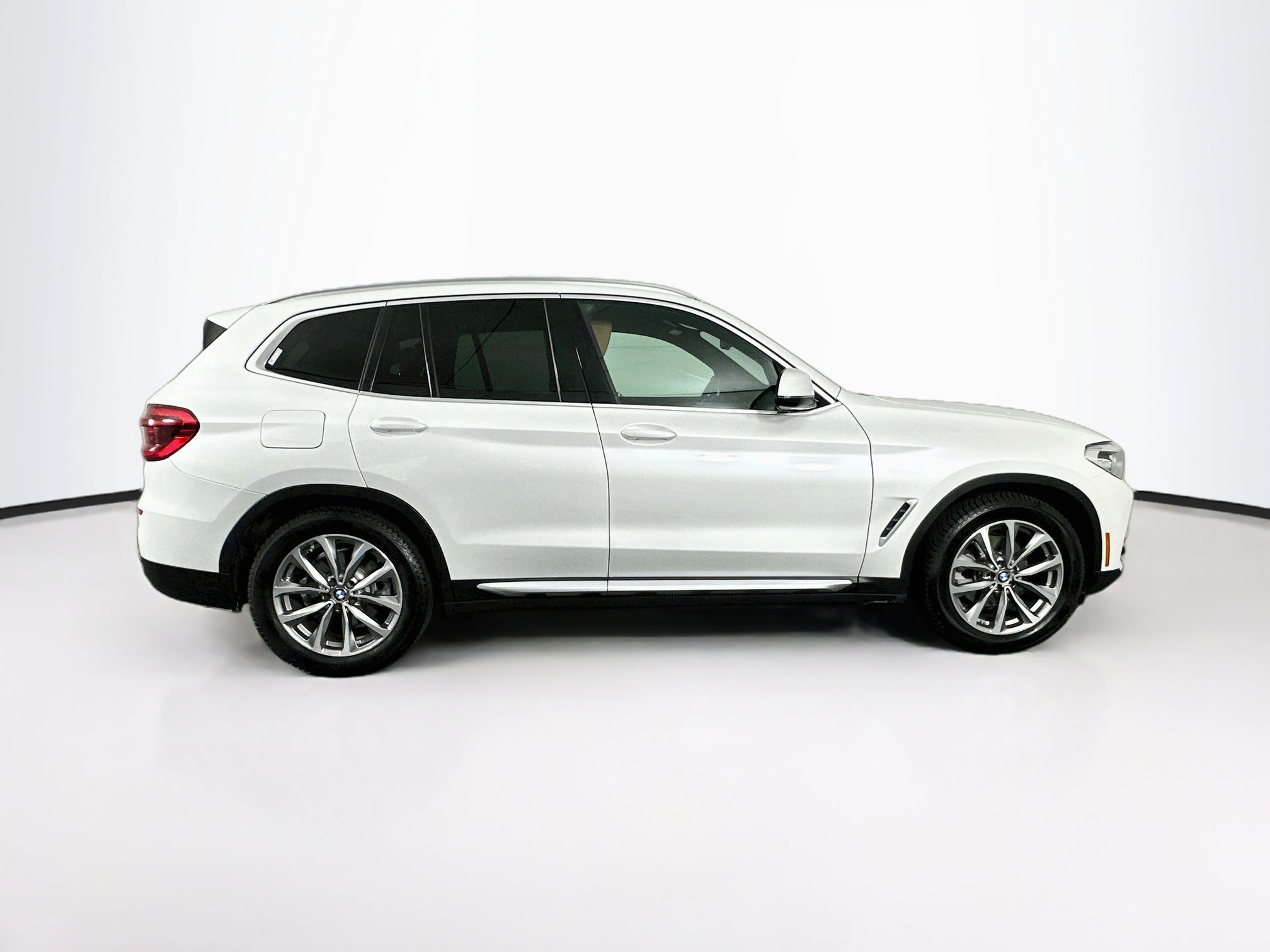 Used 2019 BMW X3 xDrive30i w/ Premium Package AWD/4WD image 10