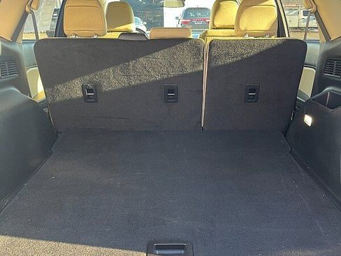 Used 2023 Ford Edge SE image 15