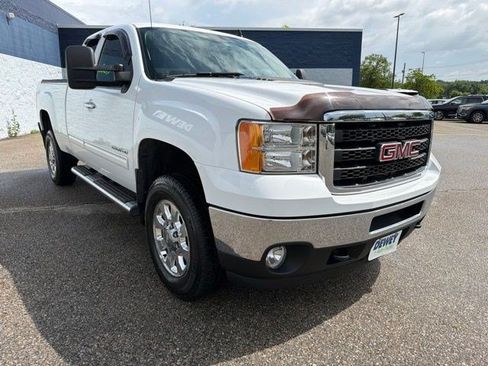 Used 2011 GMC Sierra 2500 SLT w/ SLT Convenience Package AWD/4WD image 7