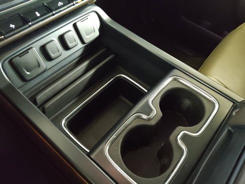 Used 2017 Chevrolet Silverado 1500 LTZ w/ Texas Edition image 26