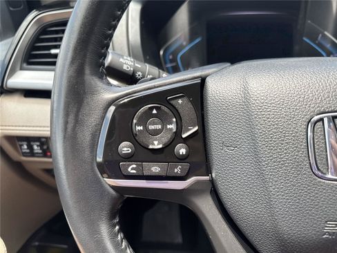 Used 2024 Honda Odyssey Touring image 22