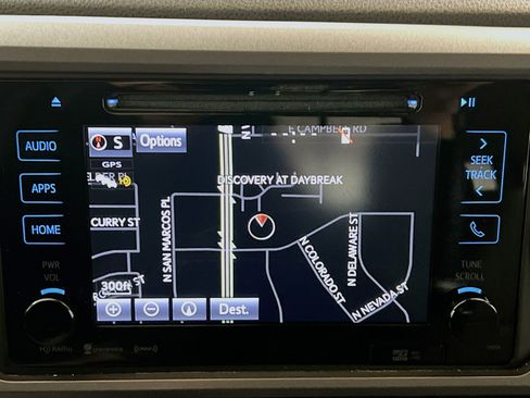 Used 2018 Toyota Tacoma TRD Off-Road image 9