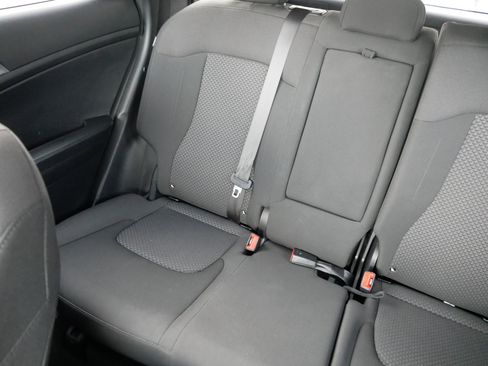 Certified 2024 Kia Sportage LX image 12