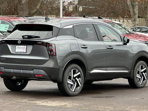 New 2026 Nissan Kicks SV w/ SV Premium Package image 2