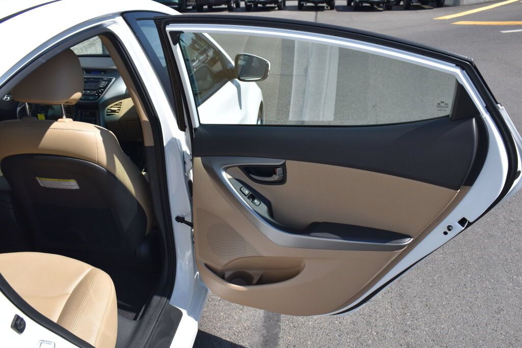 Used 2013 Hyundai Elantra Limited FWD image 22