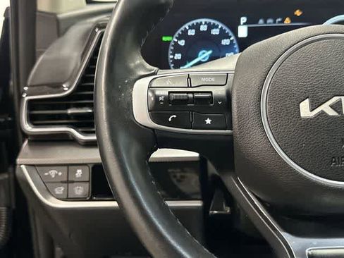 Used 2023 Kia Sportage SX Prestige image 17