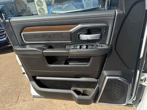 Used 2024 RAM 2500 Laramie w/ Safety Group AWD/4WD image 15