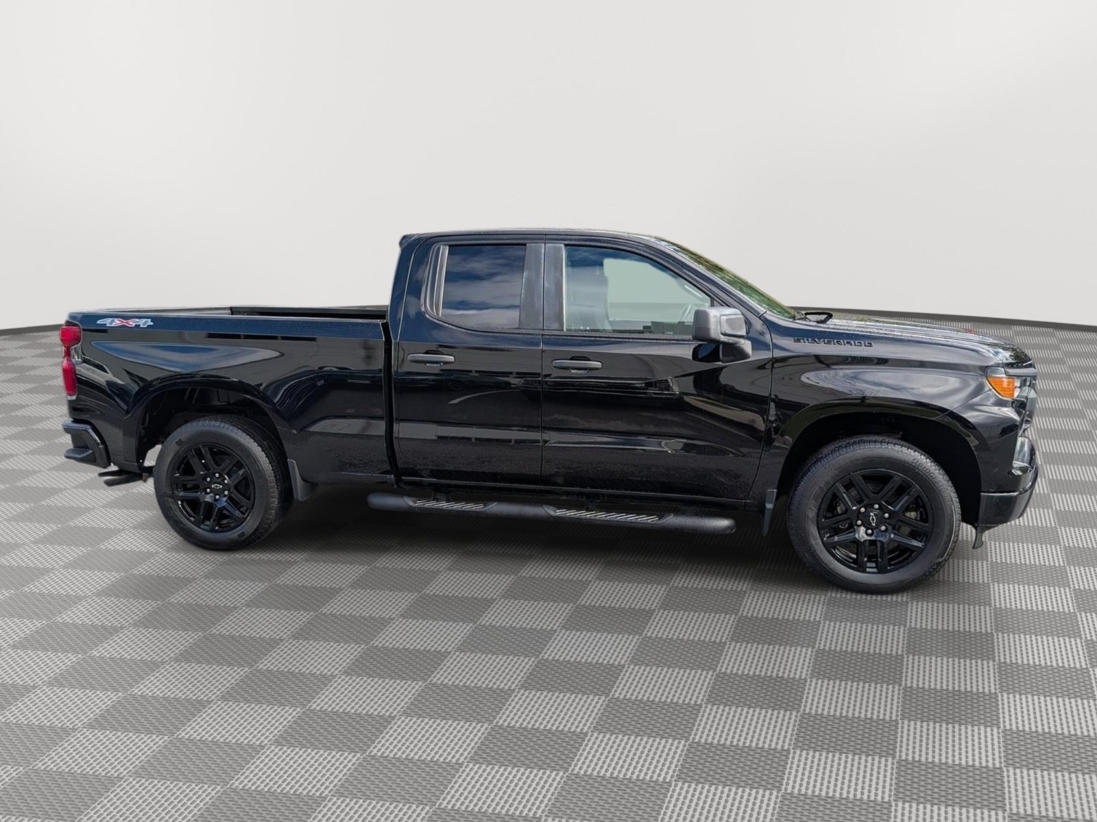Used 2024 Chevrolet Silverado 1500 Custom w/ Rally Edition AWD/4WD image 6