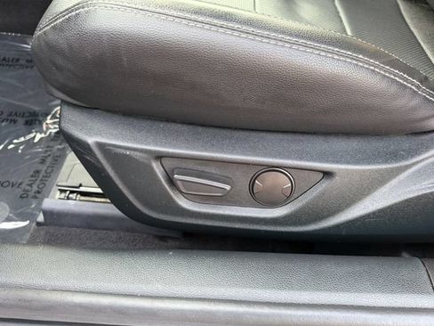 Used 2022 Ford Mustang GT Premium w/ Ford Safe & Smart Package RWD image 15