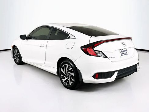 Used 2016 Honda Civic LX-P image 4